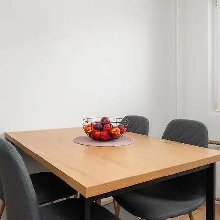 Lejlighed Mainiidu *