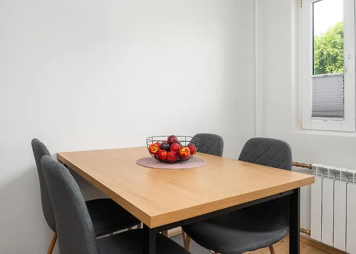 Apartament Mainiidu *